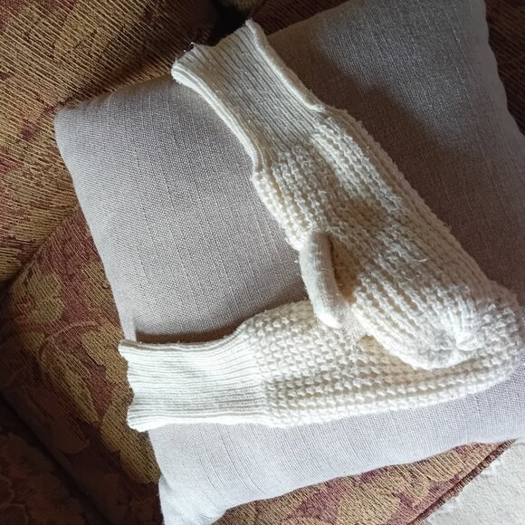 Indigo Alpaca Winter Mittens - Picture 2 of 4